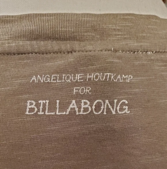 Billabong Brown Graphic Tee - Picture 5 of 7